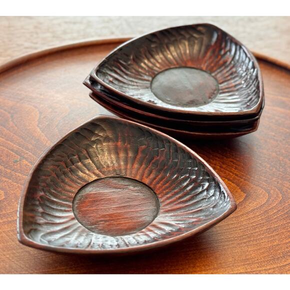 Vintage Japanese Wooden Coasters / Triangle Tea Saucers, Hand-Carved (Set of 4) - Picture 2 of 10